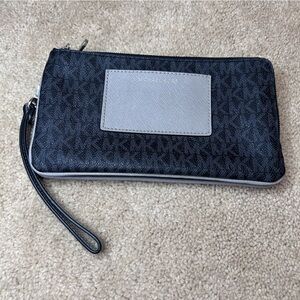 Michael Kors Black and Gray Wristlet